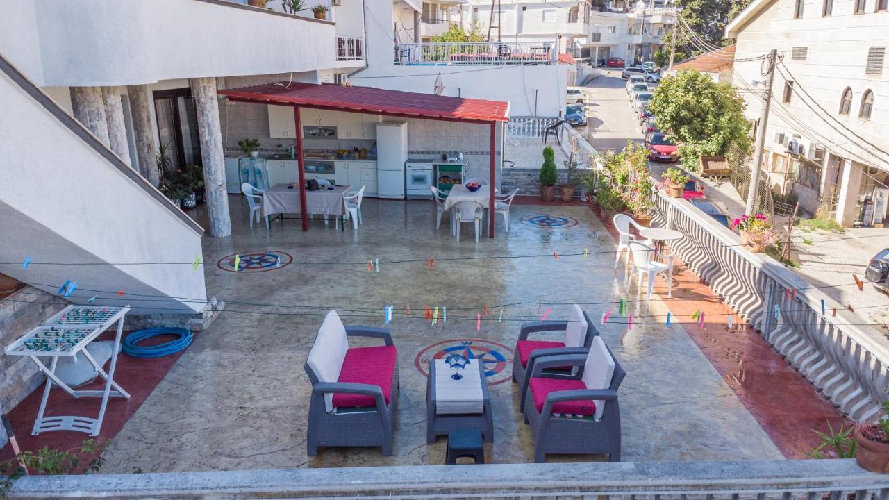 Apartments Ishmi In Center Of Ülgün Dış mekan fotoğraf