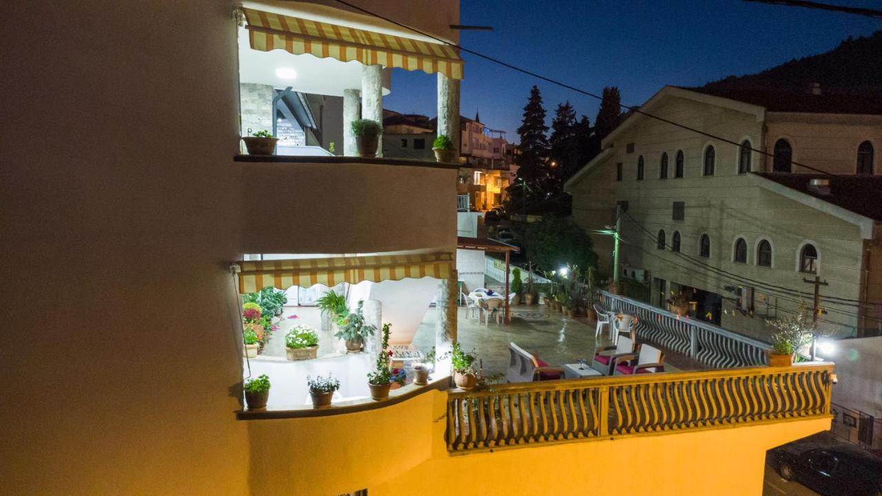 Apartments Ishmi In Center Of Ülgün Dış mekan fotoğraf